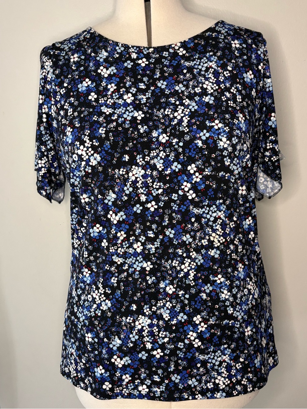 Tahari Black Floral Short-Sleeve Crewneck Top
